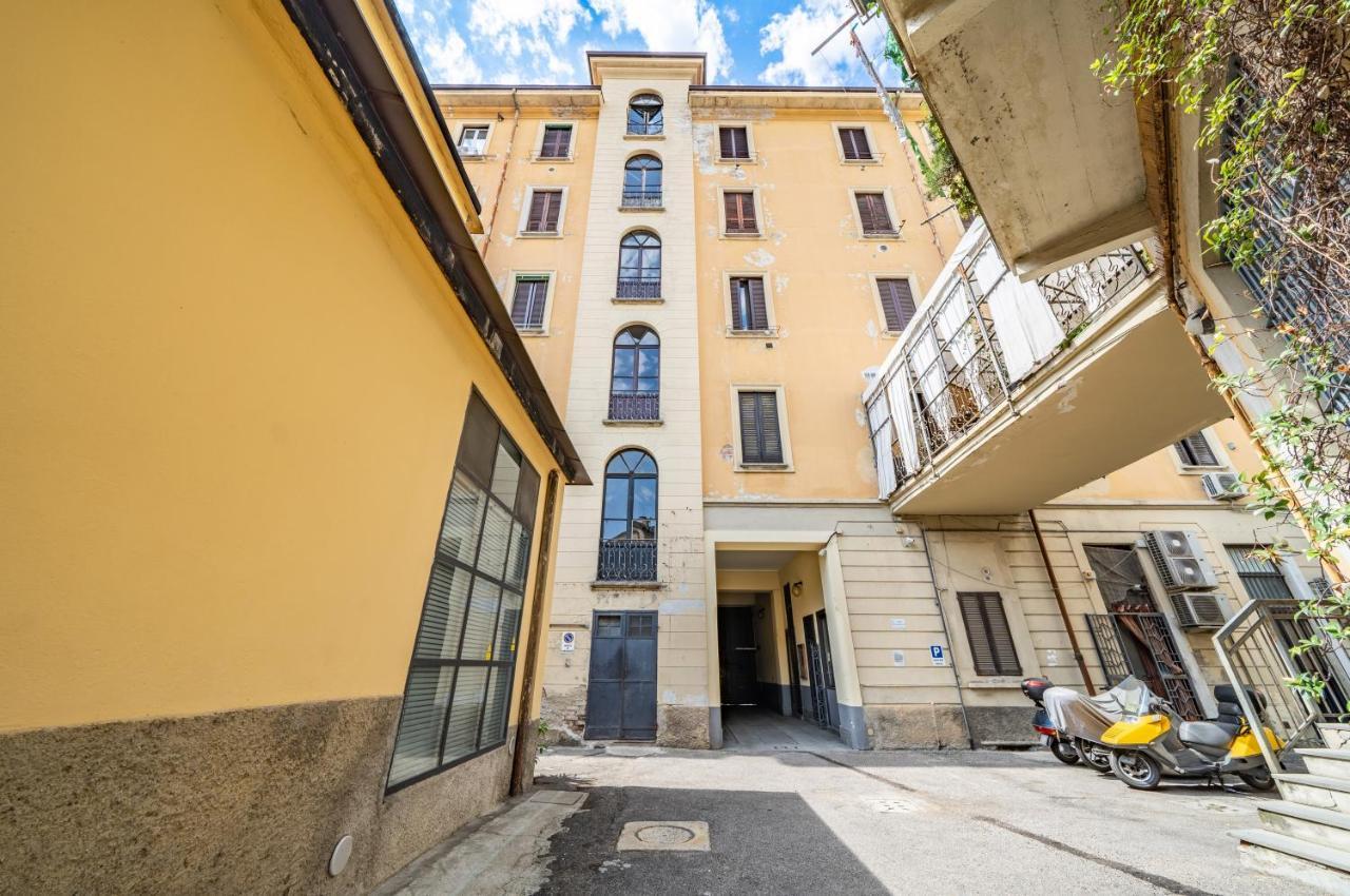 Appartamento Isola And Garibaldi District Lovely